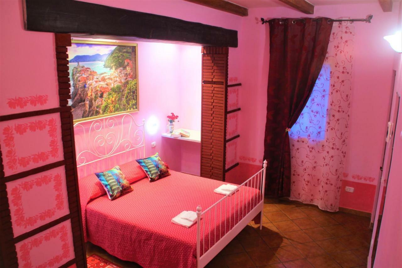 B&B Teodora Gaggi Bagian luar foto