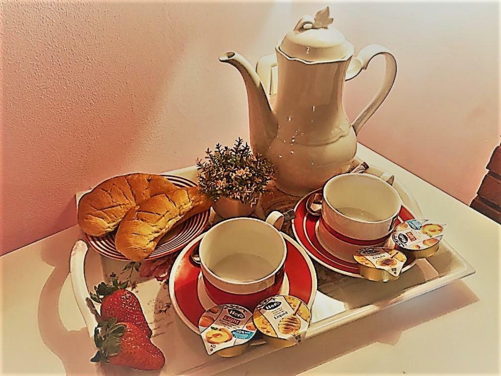 B&B Teodora Gaggi Bagian luar foto